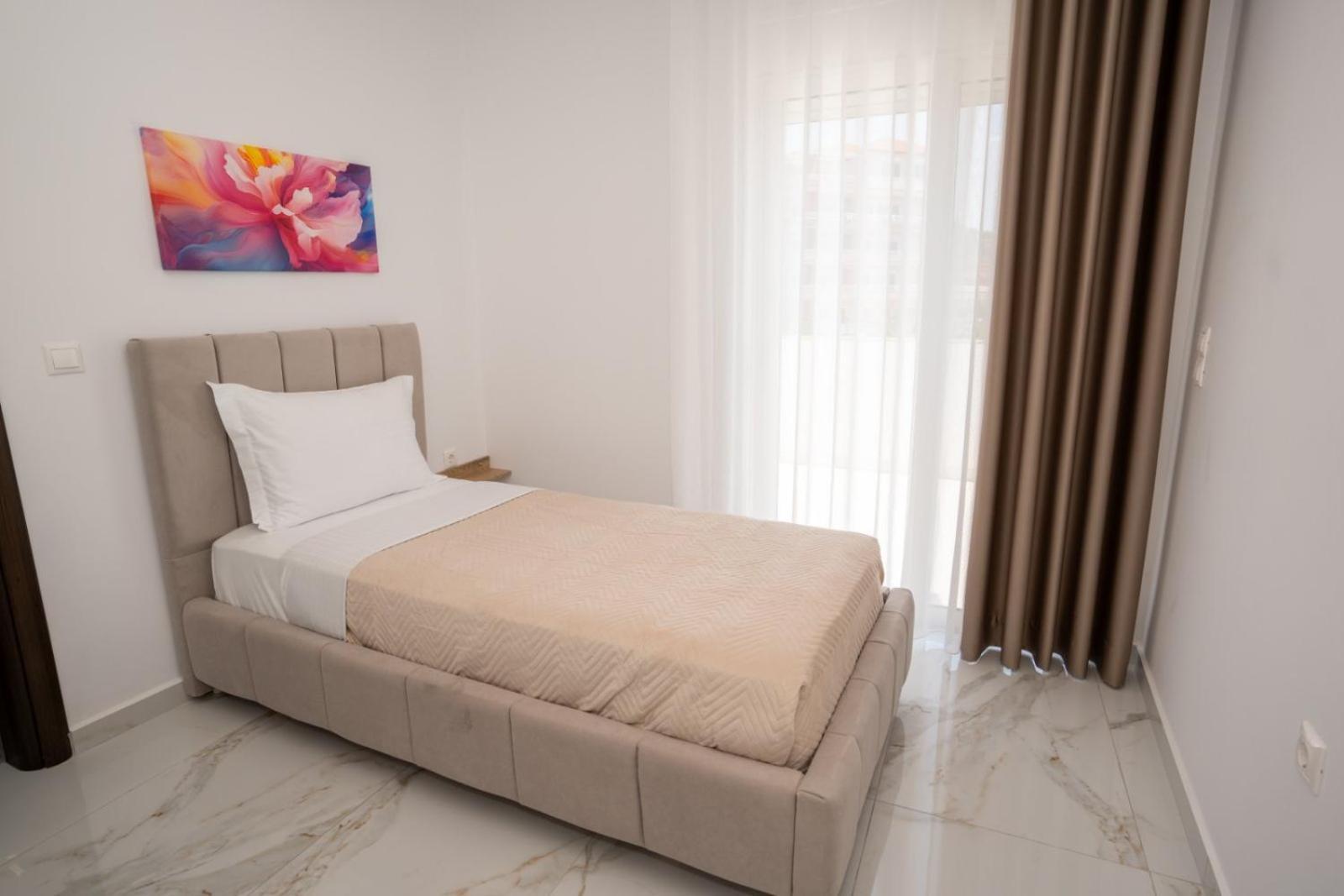 Kalasa Hotel Sarande Bagian luar foto