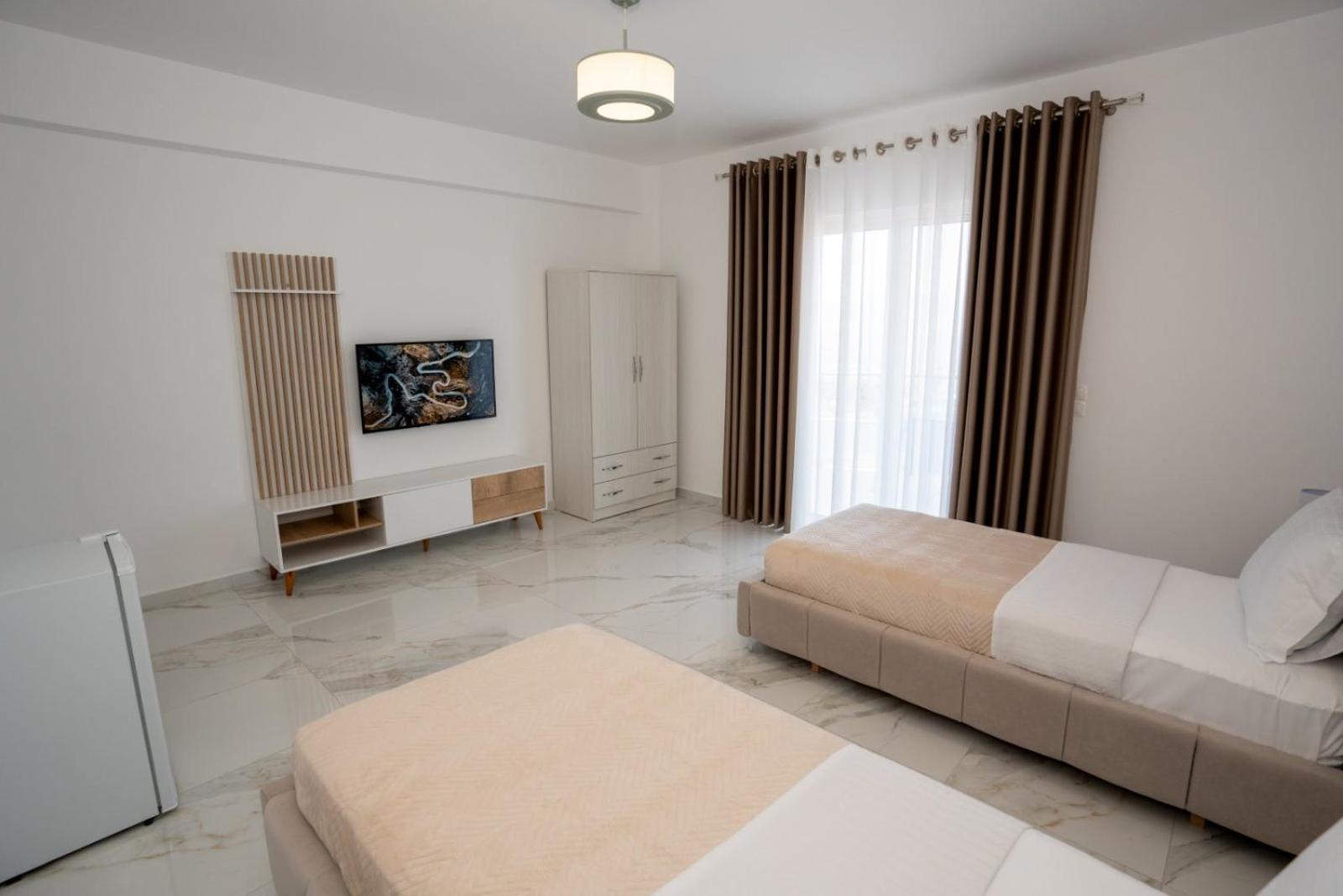 Kalasa Hotel Sarande Bagian luar foto