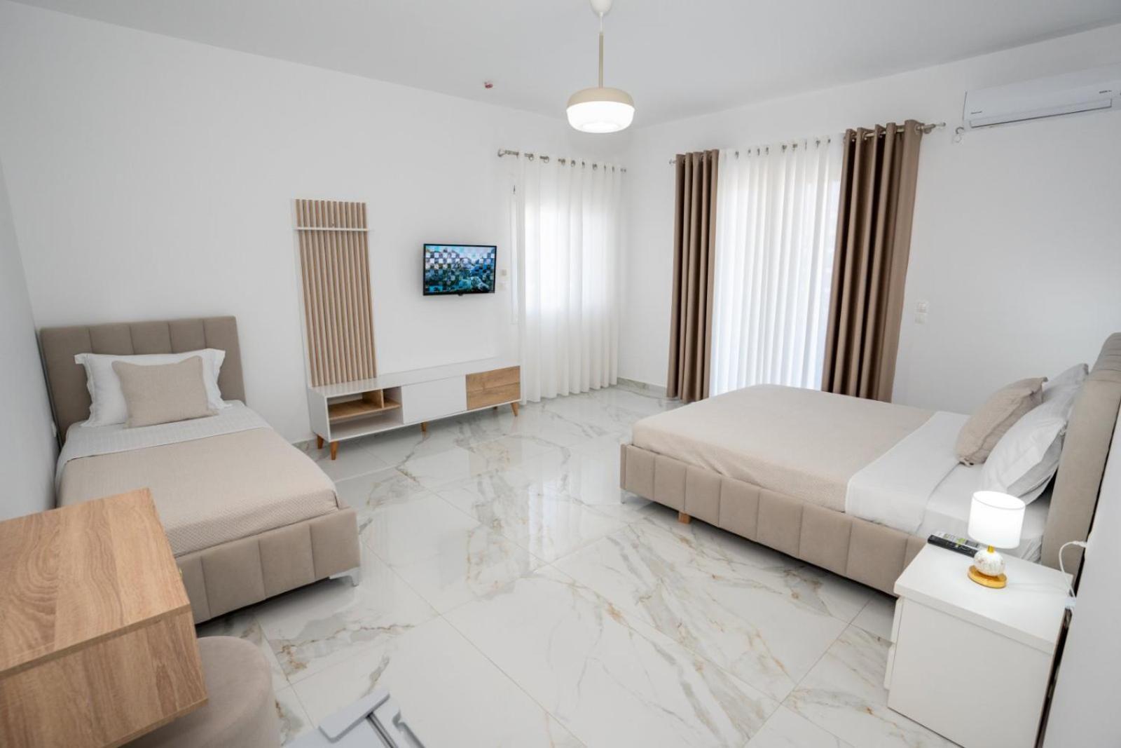 Kalasa Hotel Sarande Bagian luar foto