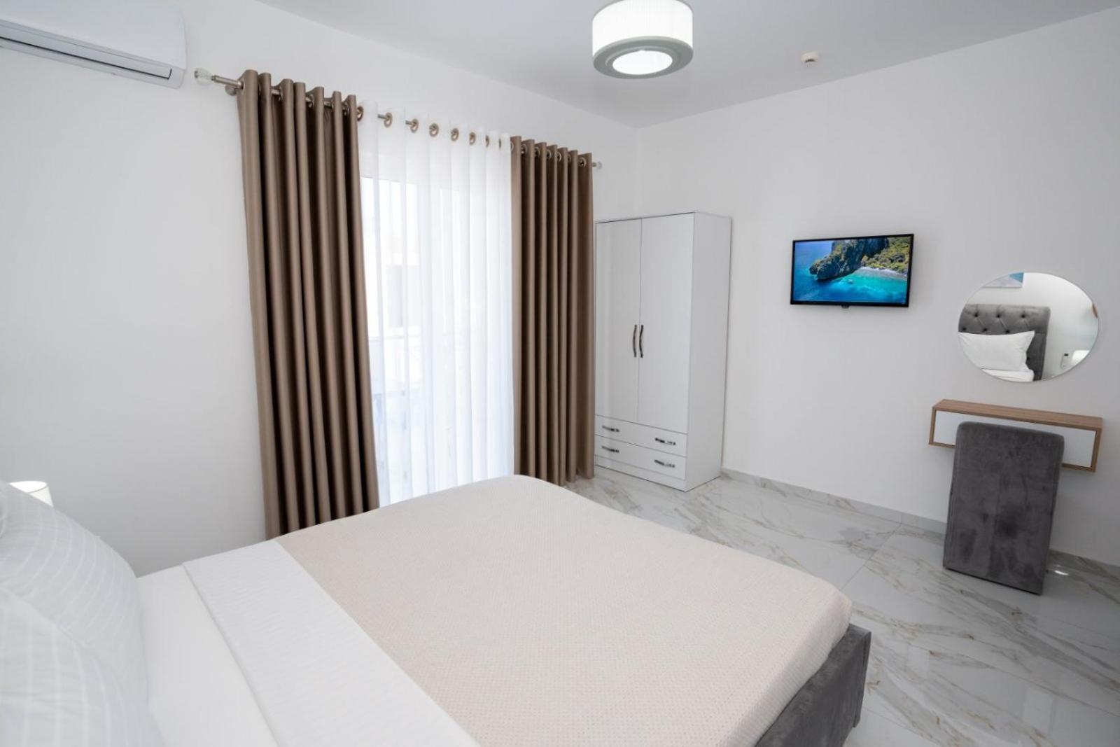 Kalasa Hotel Sarande Bagian luar foto